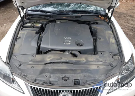 2009 Lexus Is 250 from USA, damaged, VIN JTHBK262292093742